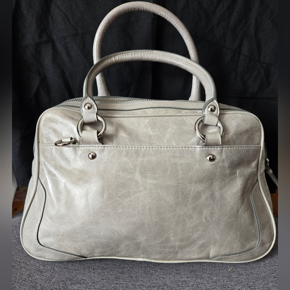 Coach Poppy Latch Lock Shoulder Bag EUC - Picture 3 of 11